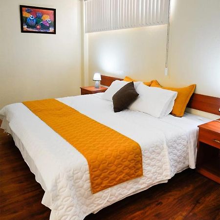 Hotel Mariscal Inn & Suite Куэнка Экстерьер фото
